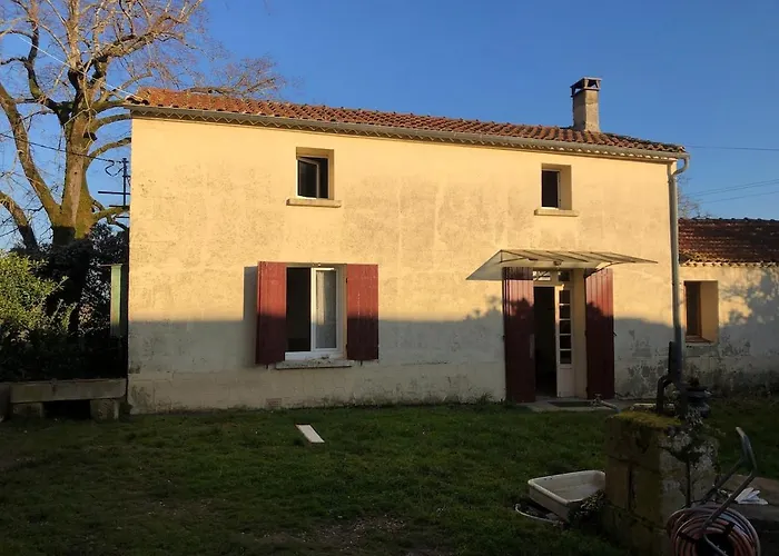 Family Saint-Laurent-des-Vignes